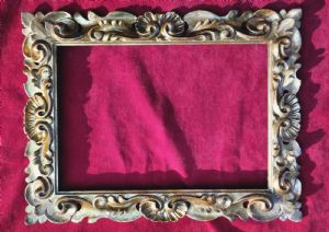 cornice in legno intagliato e dorato in oro zecchino a foglia XIX° sec. luce cm.36 x 25 est, cm.48 x 37